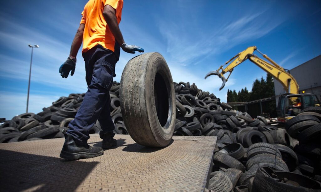 tire-recycling-career